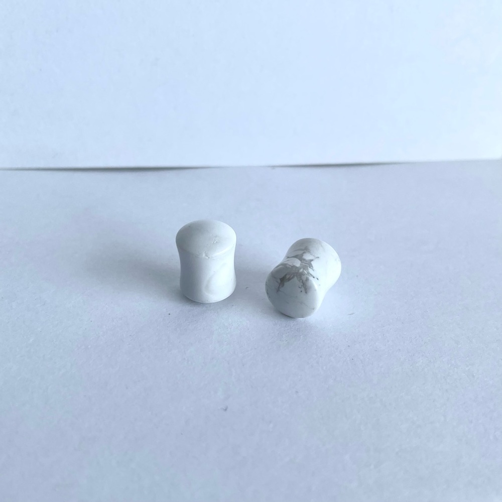 Pure Howlite Organic Sustainable Stone Plugs - 00ga